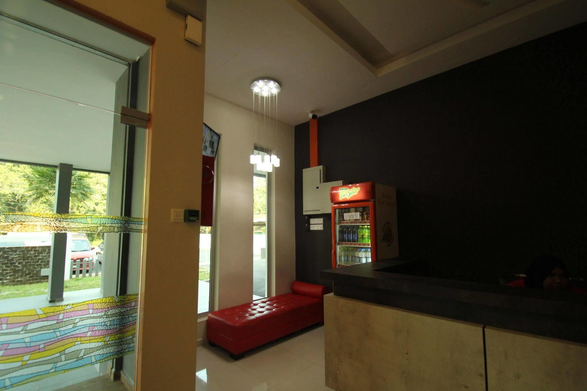 อีสต์วิลล์ เรสซิเดนซ์ Hotel กวนตัน ภายนอก รูปภาพ